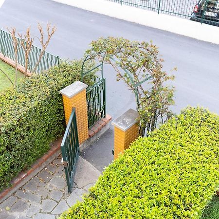 Pietra Ligure Downtown Convenience -Free Parking Apartment Екстериор снимка