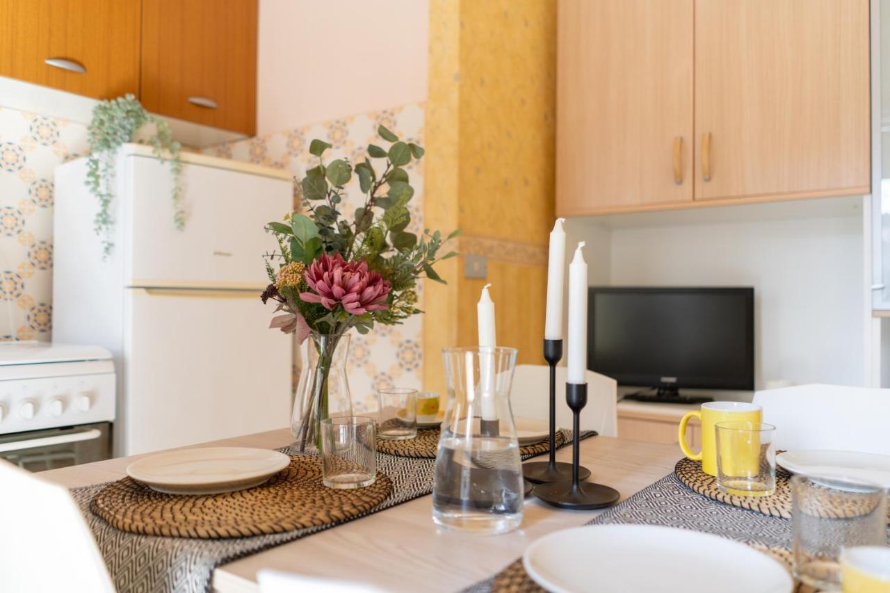 Pietra Ligure Downtown Convenience -Free Parking Apartment Екстериор снимка