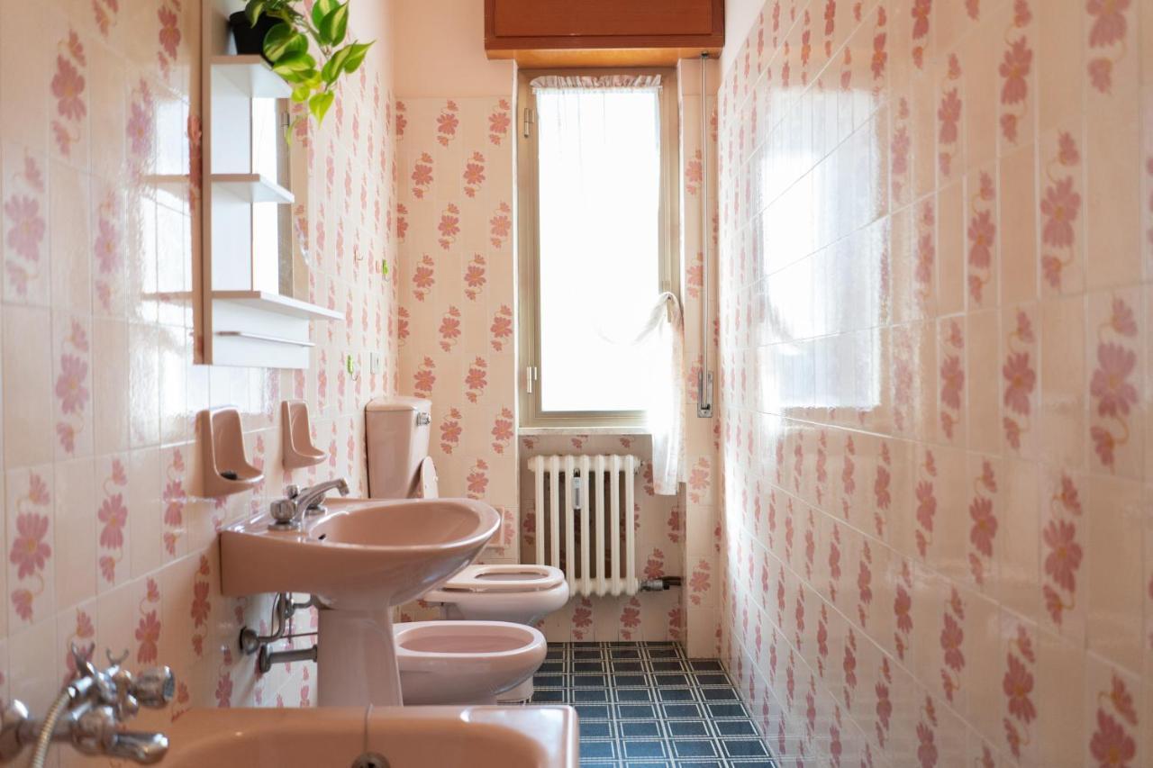 Pietra Ligure Downtown Convenience -Free Parking Apartment Екстериор снимка